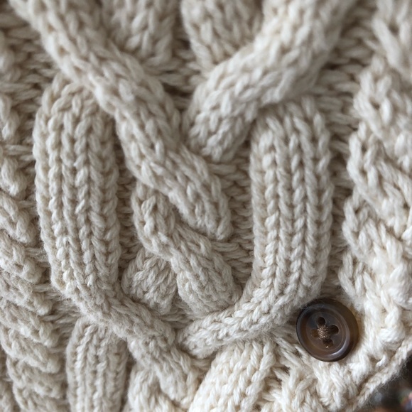 Baby Gap one piece - Picture 4 of 7